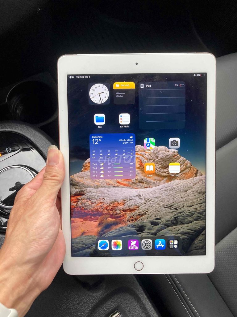 Apple iPad Air 2 16GB Wifi Vàng Đã sử dụng. Mua bán Máy tính bảng tại Thành phố Thủ Đức Tp Hồ Chí Minh được đăng bởi Học hình 1