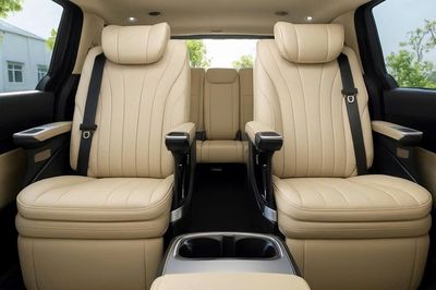 Kia Carnival 1.6T HEV (2 Ghế VIP) Giảm 80 TRIỆU. Mua bán Ô tô tại Thành phố Thủ Đức Tp Hồ Chí Minh được đăng bởi Lê Thành Long