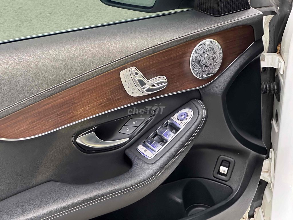 Mercedes Benz 2020 C200 Exclusive. Mua bán Ô tô tại Huyện Hóc Môn Tp Hồ Chí Minh được đăng bởi Hoàng Danh  hình 14