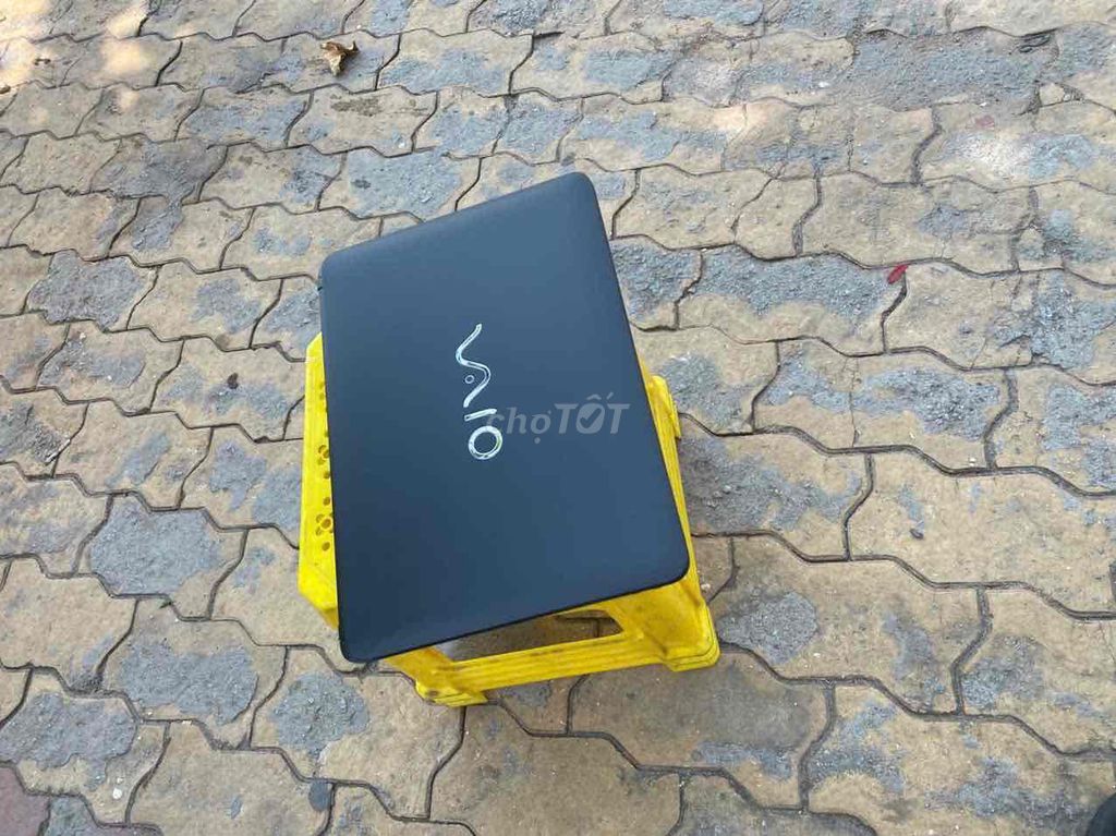 Sony Laptop i3 Gen 3 14 inch 8GB/500GB Đen 98%. Mua bán Laptop tại Thành phố Thuận An Bình Dương được đăng bởi phúc cần alo ko nhắn tin  hình 1