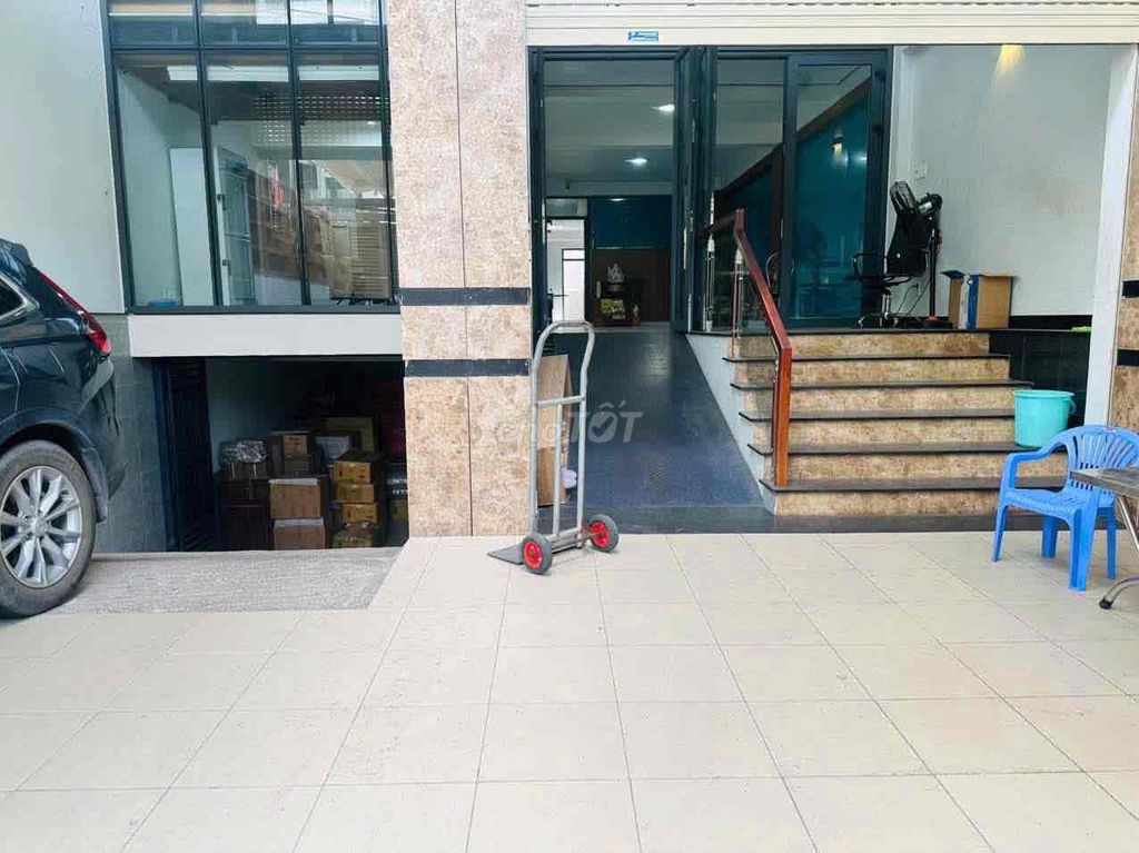 Аренда · 1 комн. · 160 м² · Quận Bình Tân, ул. Đường Lê Đình Cẩn