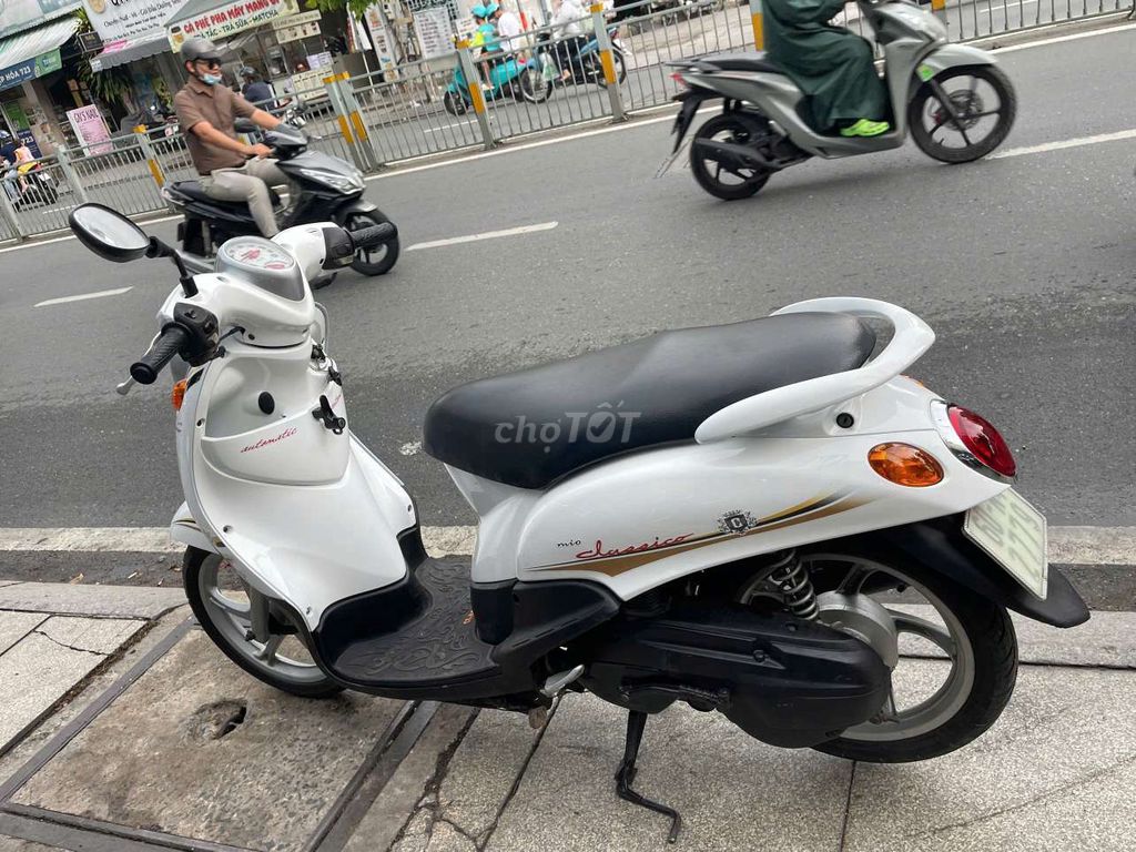 Yamaha Mio Classico 2010 Trắng