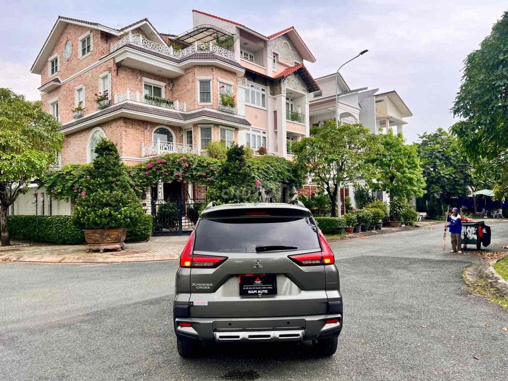 Mitsubishi Xpander Cross 2023 - 31000 km. Mua bán Ô tô tại Quận 7 Tp Hồ Chí Minh được đăng bởi Mitsubishi Thông  hình 5