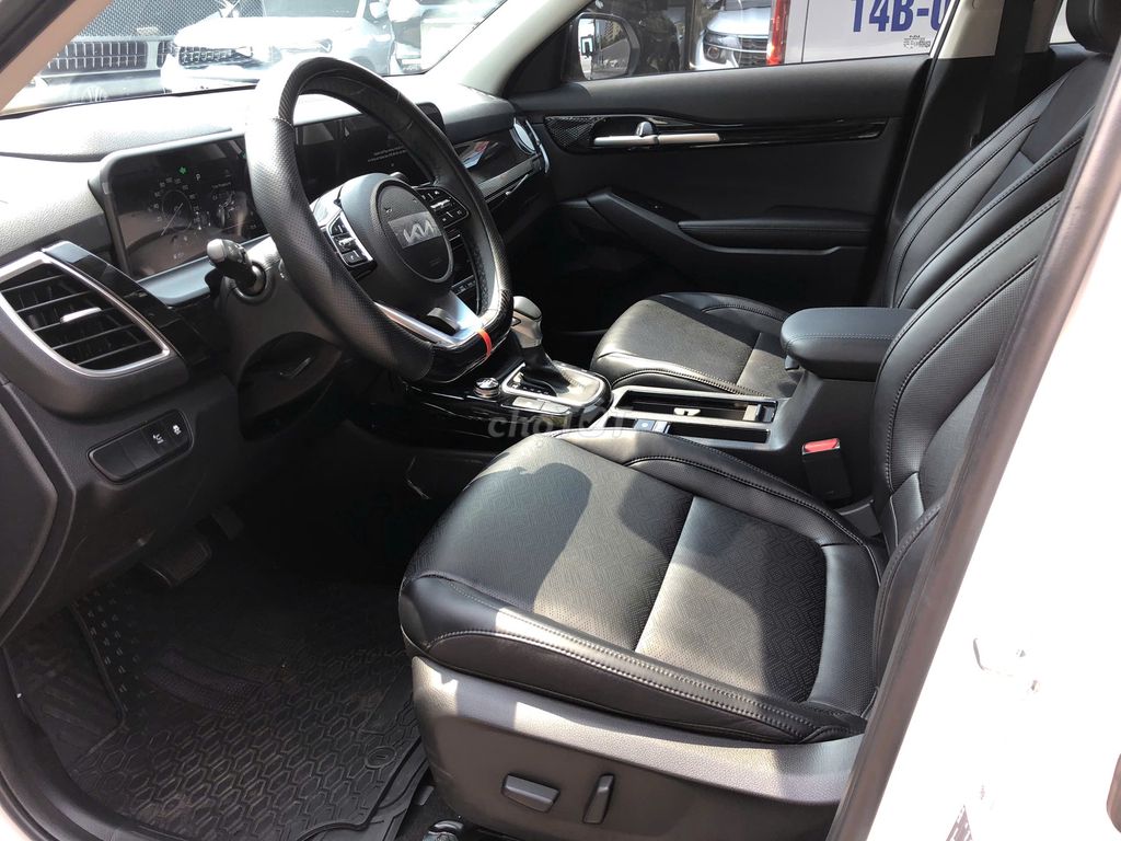 Kia Seltos 2025 Premium 1.5 AT - 2000 km. Mua bán Ô tô tại Quận Cầu Giấy Hà Nội được đăng bởi Đồng Thư  hình 18