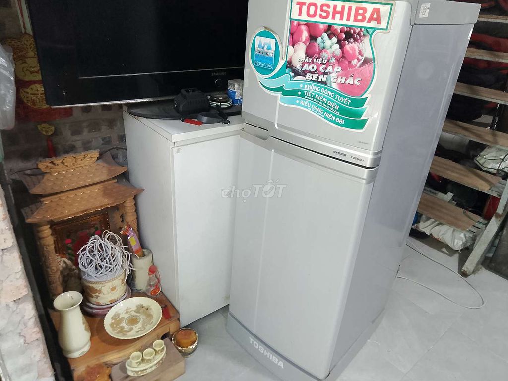 Tủ lạnh Toshiba GR-R16VT/VPT Xám 160L. Mua bán Tủ lạnh tại Huyện Thanh Trì Hà Nội được đăng bởi Ban ghe hình 1