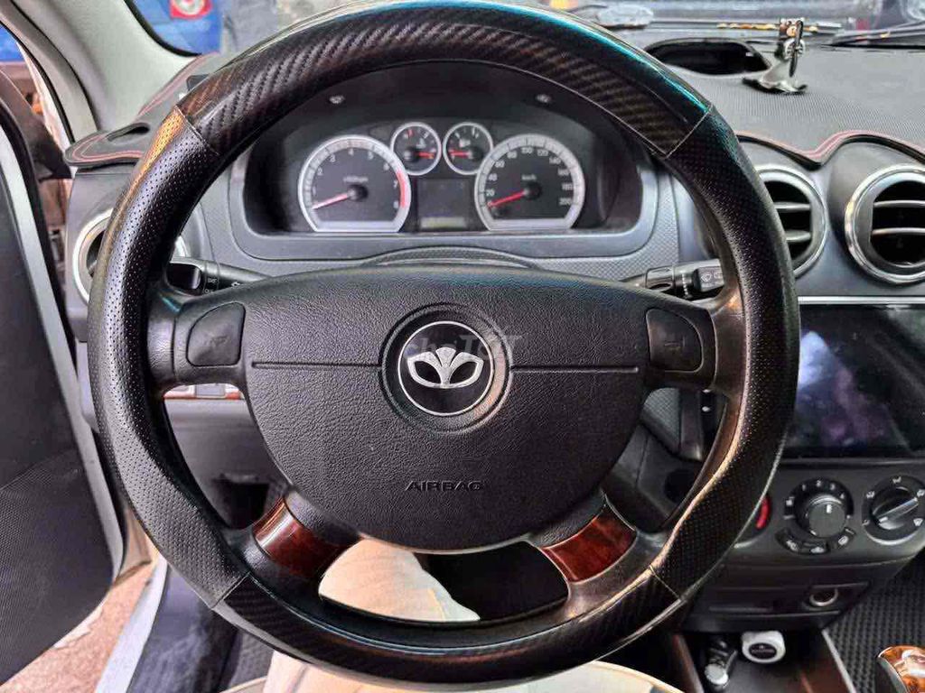 Daewoo GentraX 2009 SX 1.2 AT - 12 km. Mua bán Ô tô tại Huyện Sóc Sơn Hà Nội được đăng bởi Doãn anh Tuấn hình 5
