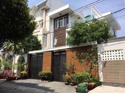 Cần bán 230m2 ( 10 x 23 ) - full thổ cư, đường 10m, sổ riêng, giáp SG