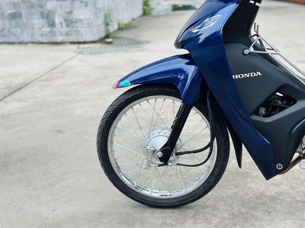HONDA WAVE A 110 XANH ĐỘ KIỂNG MÁY ZIN ĐỜI 2025. Mua bán Xe máy tại Quận Nam Từ Liêm Hà Nội được đăng bởi Minh Khôi hình 5