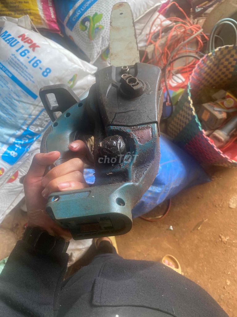 Máy cưa xích Makita Nhật Bản. Mua bán Đồ chuyên dụng, Giống nuôi trồng tại Huyện Di Linh Lâm Đồng được đăng bởi nhận nhập hàng nội địa Trung  hình 1
