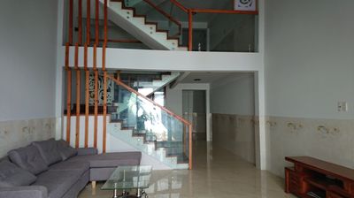 Bán nhà 2,5 tầng Đa Mặn 3, gần Lê Văn Hiến và bệnh viện Nhi, 5PN. Mua bán nhà ở tại Quận Ngũ Hành Sơn Đà Nẵng được đăng bởi Nguyễn Quốc Kỳ