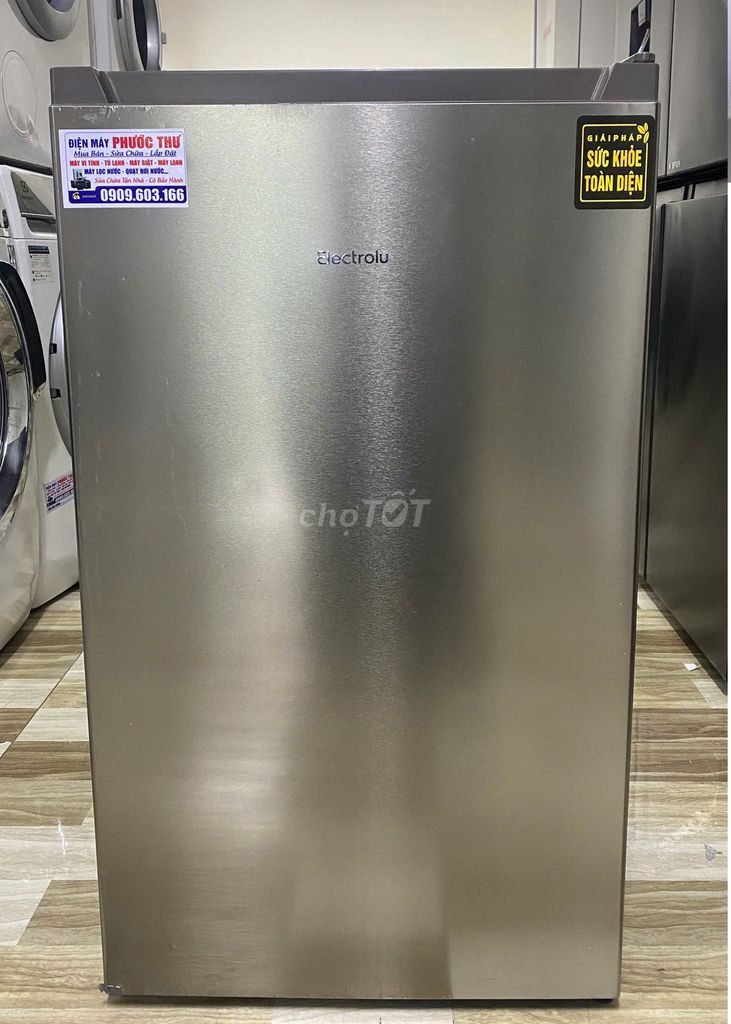ELEXTROLUX 90L LÀM LẠNH NHANH MIẾN PHÍ SHIP. Mua bán Tủ lạnh tại Thành phố Thủ Đức Tp Hồ Chí Minh được đăng bởi PHƯỚC THƯ Kho Điện Máy hình 1