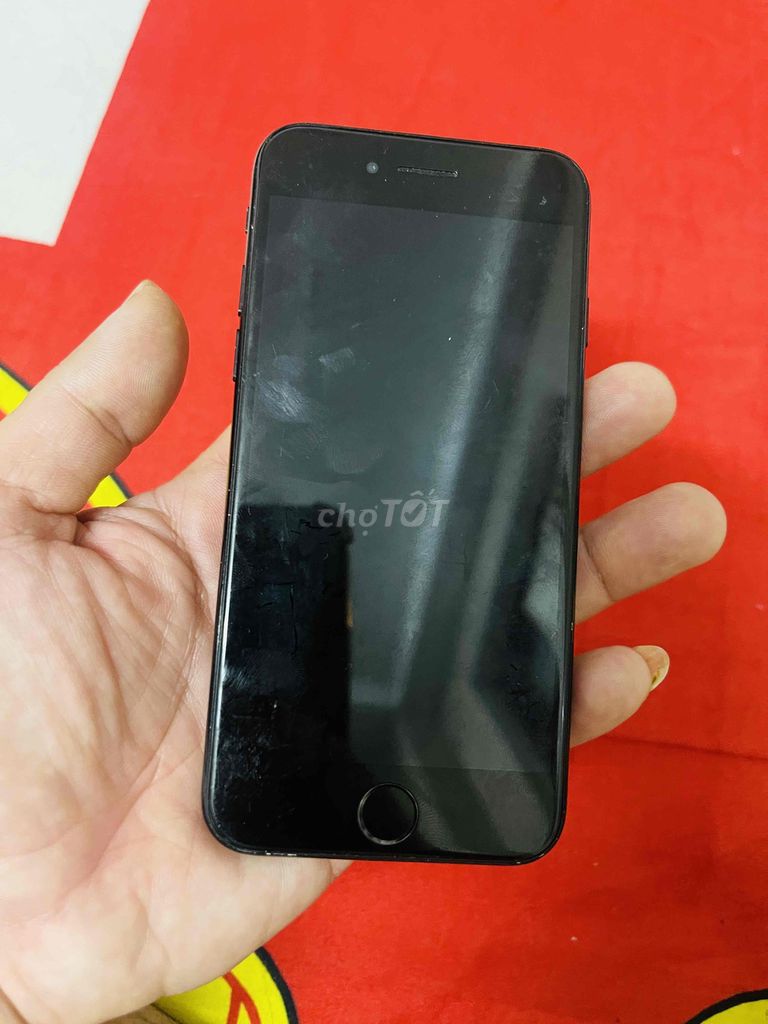 Apple iPhone 7 32GB Đen Đã qua sử dụng. Mua bán Điện thoại tại Quận Bình Thạnh Tp Hồ Chí Minh được đăng bởi Linh Nguyễn hình 1