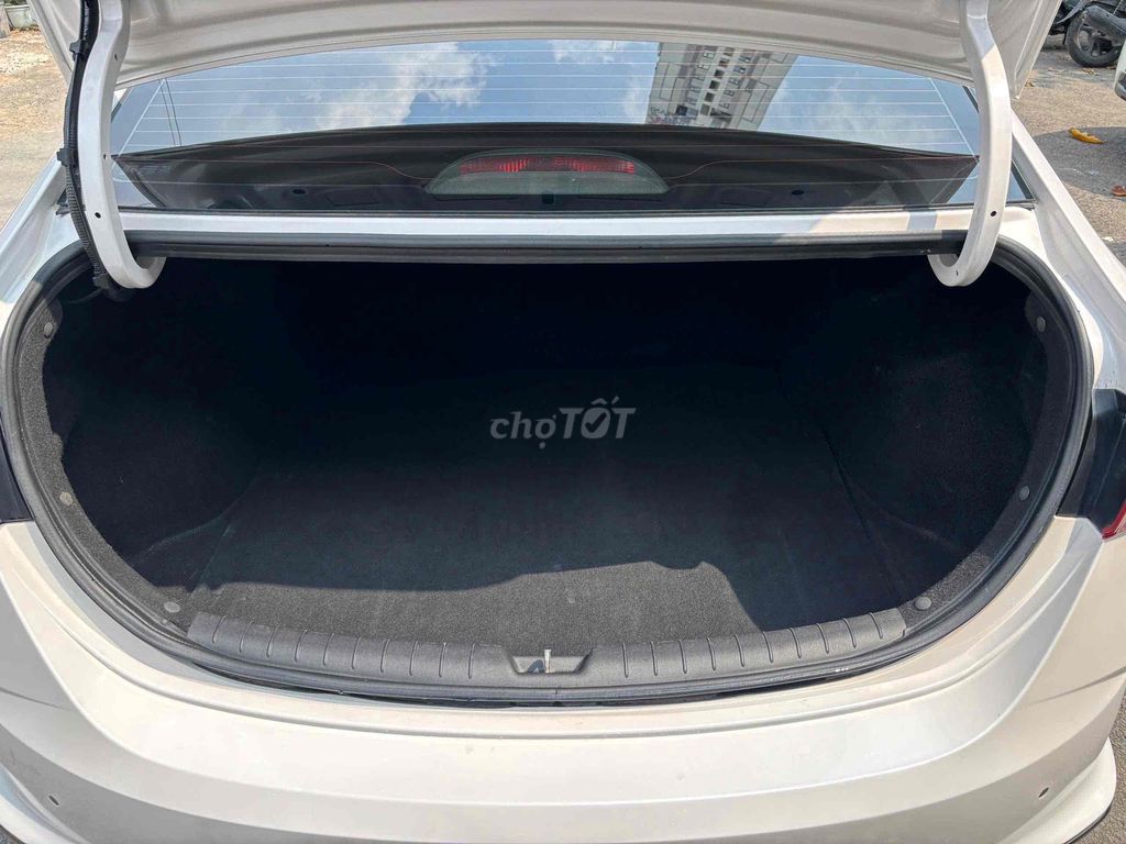 Hyundai Accent 1.4AT - 48.000km. Mua bán Ô tô tại Quận 8 Tp Hồ Chí Minh được đăng bởi Cửa hàng ô tô cũ TRUST CARS hình 13