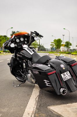 THANHMOTOR Cần bán Harley Streetglide 2013 nhập Mỹ