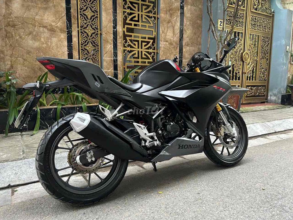 HONDA CBR150 ABS FI cuối 2023 biển số 29 pkl lướt. Mua bán Xe máy tại Quận Cầu Giấy Hà Nội được đăng bởi Tong motor xe may hình 6