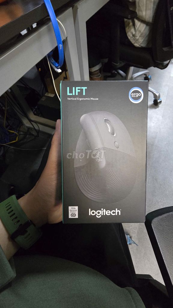 Chuột logitech lift vertical nguyên seal