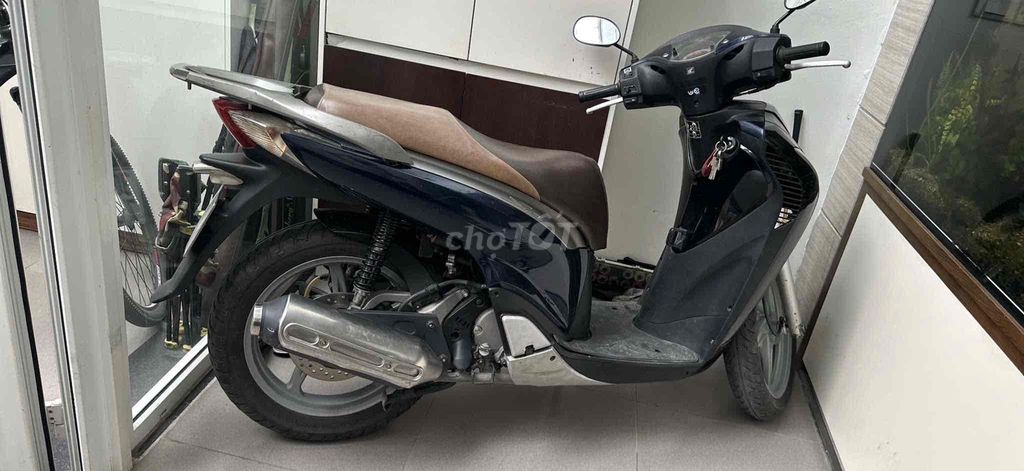 BÁN XE SH 125i Ý. CHÍNH HÃNG, ZIN đã độ SH150i.. Mua bán Xe máy tại Quận Đống Đa Hà Nội được đăng bởi Phạm Nhật Hoàng hình 1