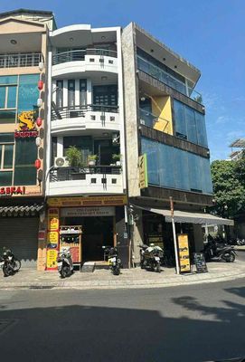 Rent · 6 bd · 68 м² · Quận Phú Nhuận, ул. Đường Hoa Phượng