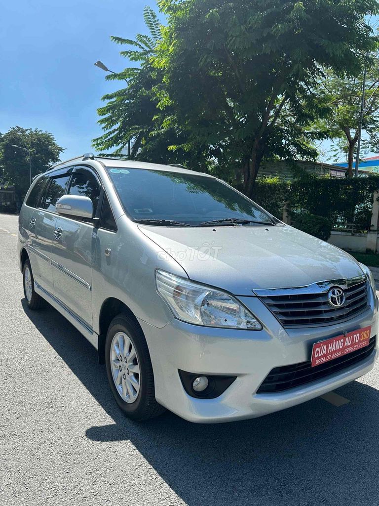 Toyota Innova 2013 G - AT.