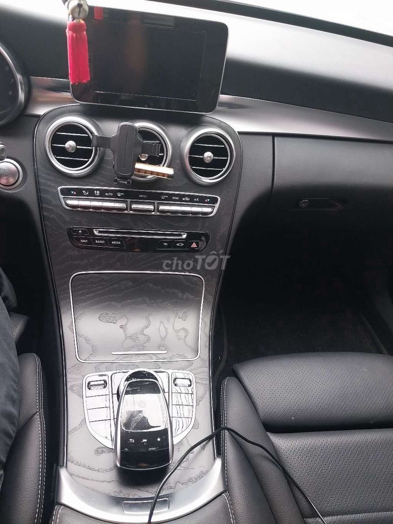 2018 C200 - 19000 km. Mua bán Ô tô tại Quận Bình Thạnh Tp Hồ Chí Minh được đăng bởi Ánh Bình Minh hình 4