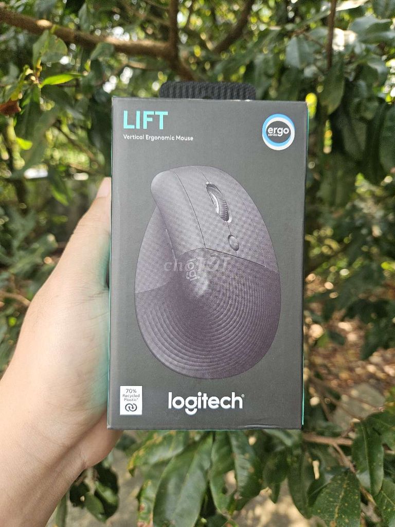 Chuột Logitech Lift Vertical + túi. Mua bán Phụ kiện (Màn hình, Chuột...) tại Huyện Tân Phước Tiền Giang được đăng bởi Nam hình 1