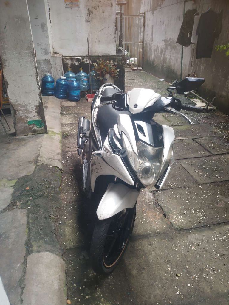 Nouvo 5 fi máy cưc kỳ êm tiết kiêm xăng. Mua bán Xe máy tại Quận 6 Tp Hồ Chí Minh được đăng bởi Duy tường  hình 4