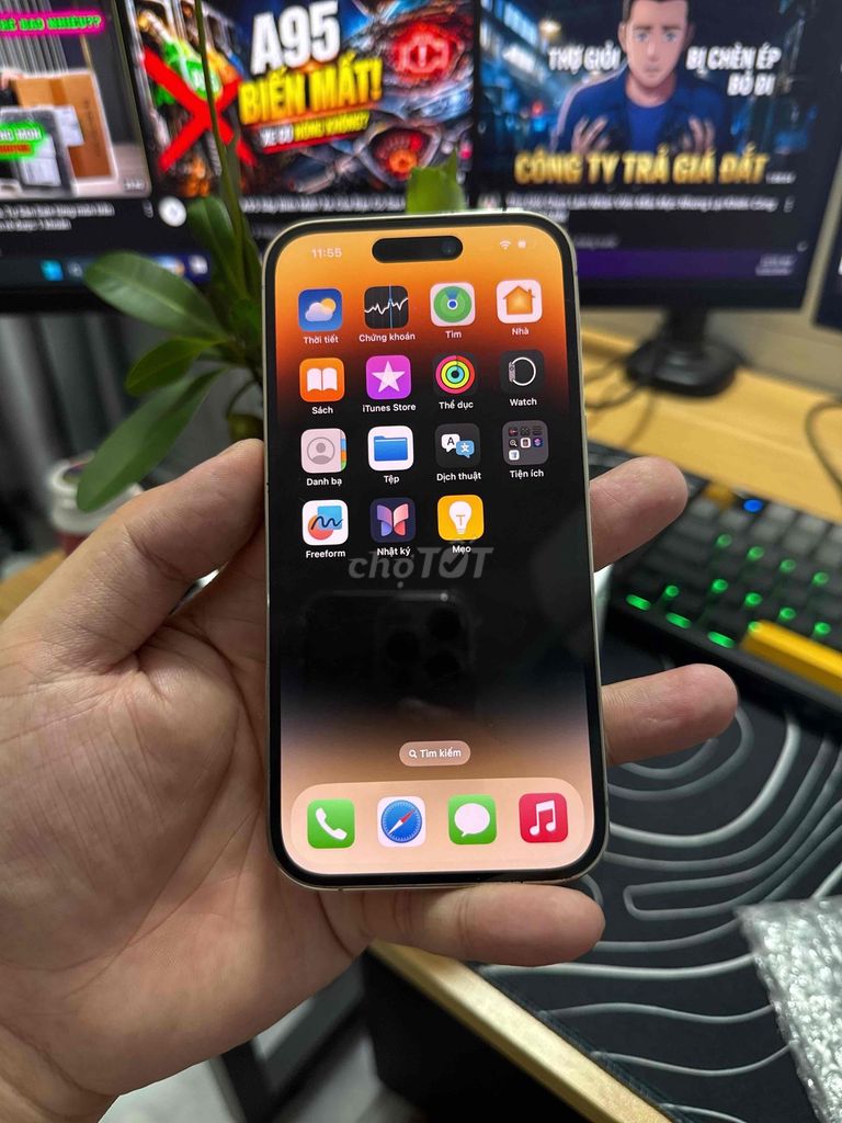 Iphone 14 Pro/ Gold QT/ Soft Oled/ Giao Lưu. Mua bán Điện thoại tại Quận Bình Tân Tp Hồ Chí Minh được đăng bởi Tân Phạm hình 1