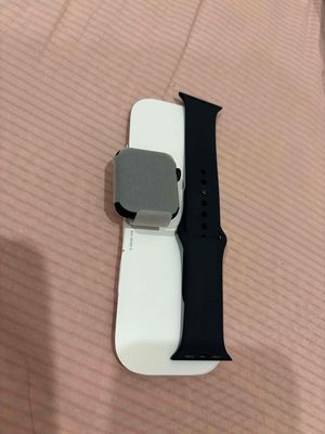 Apple Watch SE 2 2024 GPS 40mm New Chưa active. Mua bán Thiết bị đeo thông minh tại Huyện Gia Lâm Hà Nội được đăng bởi Thu Uyên