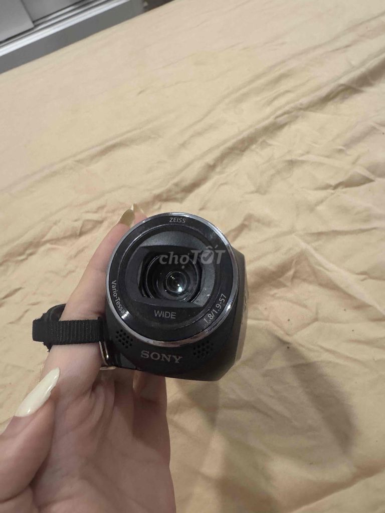 Máy quay Sony Handycam HDR - CX405 - Chính hãng. Mua bán Máy ảnh, Máy quay tại Quận Hai Bà Trưng Hà Nội được đăng bởi Nhật Anh hình 1