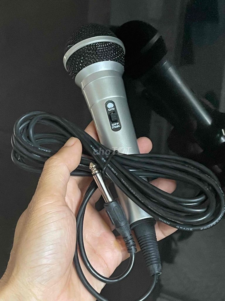 Microphone Dynamic Có dây Bạc. Mua bán Tivi, Âm thanh tại Thành phố Huế Thừa Thiên Huế được đăng bởi A Na hình 1