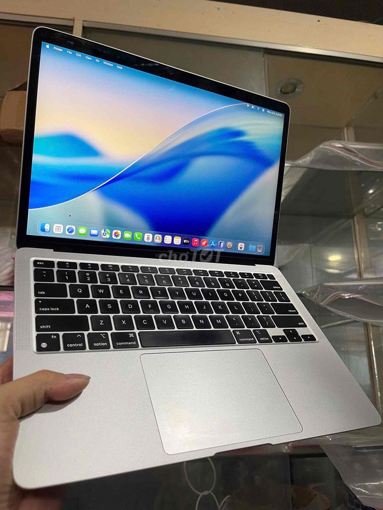 Apple MacBook Air M1 2020 13 inch 8GB/256GB Bạc. Mua bán Laptop tại Quận Gò Vấp Tp Hồ Chí Minh được đăng bởi Thanh lí cầm đồ hình 1