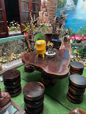 thanh lý bộ bàn ghế đôn gỗ gõ. Mua bán Bàn ghế tại Quận Liên Chiểu Đà Nẵng được đăng bởi Phương