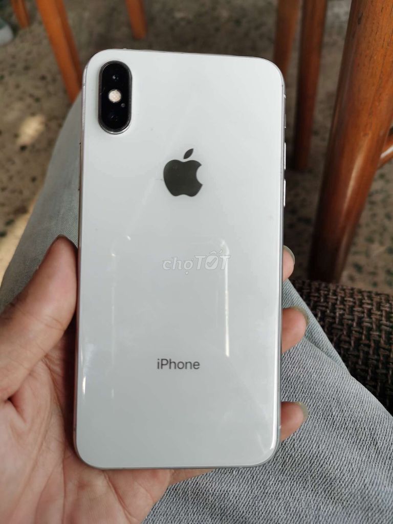 iPhone XS 64G Quốc tế có giao lưu. Mua bán Điện thoại tại Quận Cẩm Lệ Đà Nẵng được đăng bởi vanmanh hình 1