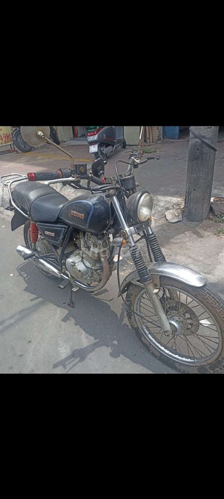 mô tô Suzuki GN zin trùm mền còn tin là còn bán. Mua bán Xe máy tại Quận 10 Tp Hồ Chí Minh được đăng bởi văn phúc  hình 2