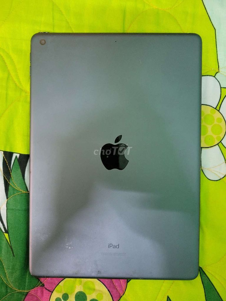 iPad Gen 8 32GB quốc tế, không có 3G/4G