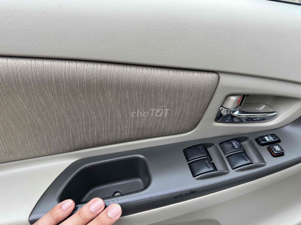 Toyota Innova 2016 số sàn cá nhân sử dụng. Mua bán Ô tô tại Huyện Hóc Môn Tp Hồ Chí Minh được đăng bởi Anh Minh hình 10