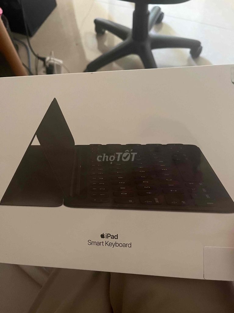 Bàn phím Apple Smart Keyboard Đen. Mua bán Phụ kiện (Màn hình, Chuột...) tại Huyện An Lão Hải Phòng được đăng bởi phan văn sang hình 1