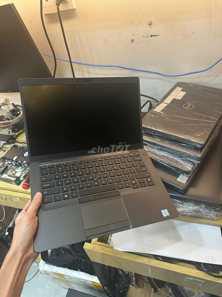 Dell Latitude 5400 i5-8250U 14 inch 8GB/256GB. Mua bán Laptop tại Quận Tân Phú Tp Hồ Chí Minh được đăng bởi Shop Thành Nhân hình 1