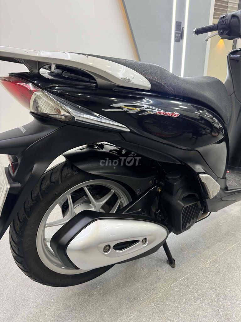 Honda SH Mode 2013 Đen rin xe chuẩn đẹp. Mua bán Xe máy tại Quận Cái Răng Cần Thơ được đăng bởi Cửa Hàng Xe Máy Quang Sang hình 10