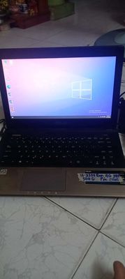 Laptop asus core i3 2370 ram 4gb hdd 500gb pin cầm