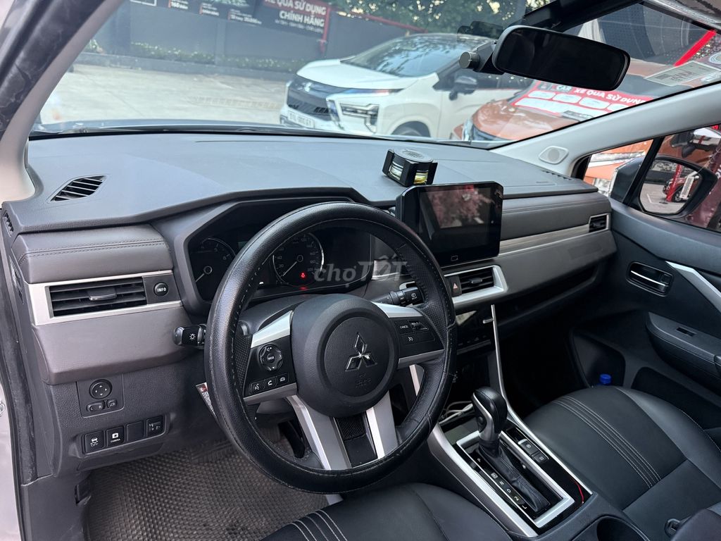 Mitsubishi Xpander Premium 2024 Bạc - Odo 29.750km. Mua bán Ô tô tại Thành phố Thủ Đức Tp Hồ Chí Minh được đăng bởi Mitsubishi Chính Hãng hình 9