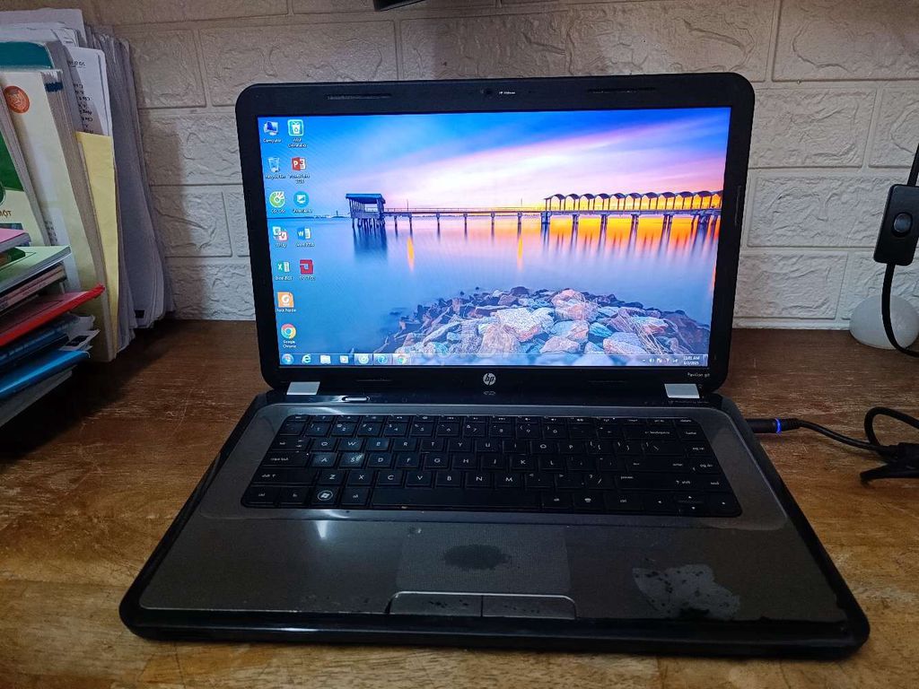 HP Pavilion G6 Notebook như hình