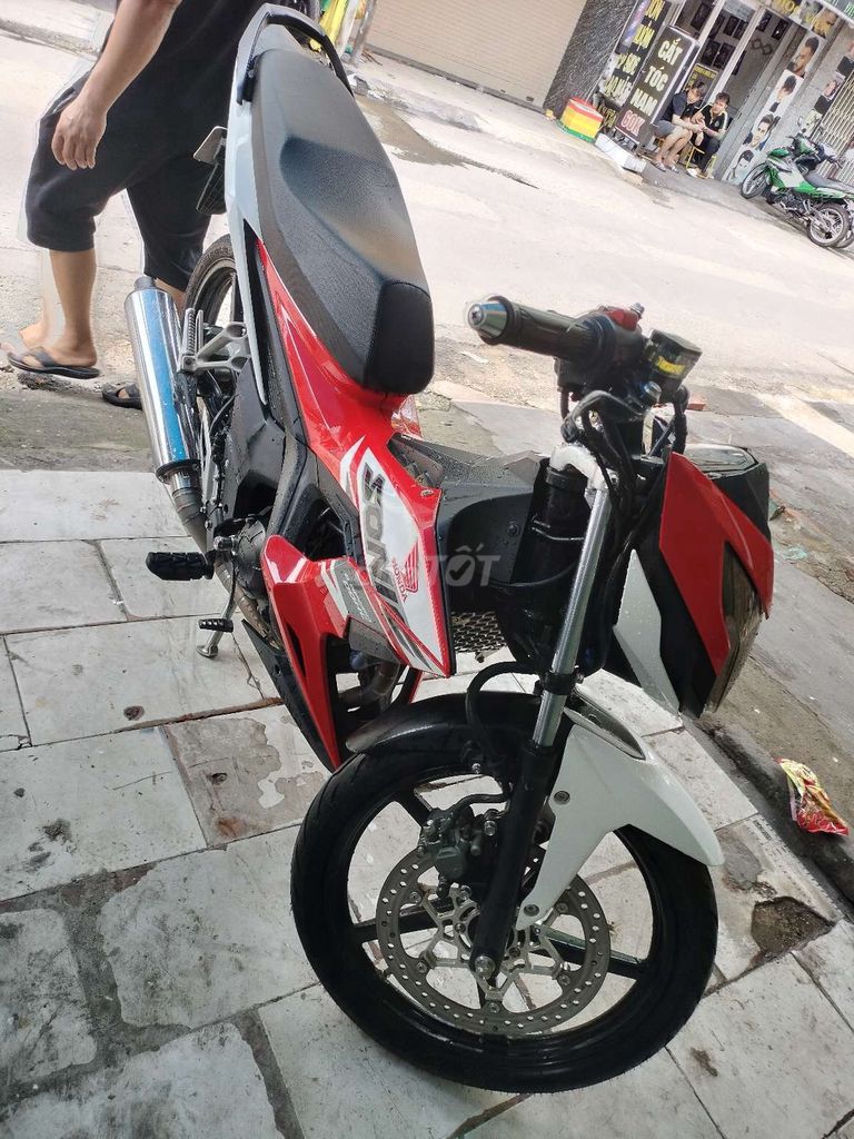 Xe Sonic chính chủ. Mua bán Xe máy tại Quận 11 Tp Hồ Chí Minh được đăng bởi Cửa Hàng Bảo Trâm hình 2