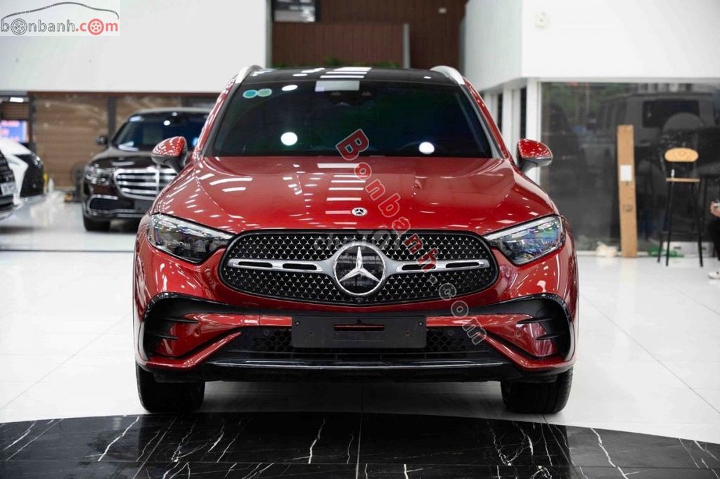 Mercedes Benz GLC Class 2023 - 35000 km. Mua bán Ô tô tại Quận Bắc Từ Liêm Hà Nội được đăng bởi Đức Nam hình 1