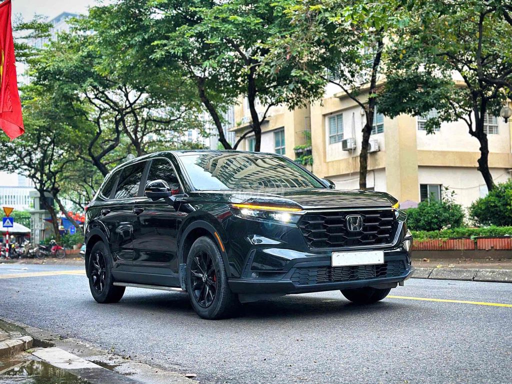 Honda CRV L 2025 phom mới - 9000km. Mua bán Ô tô tại Quận Cầu Giấy Hà Nội được đăng bởi Thái Hoàng Long Auto hình 2