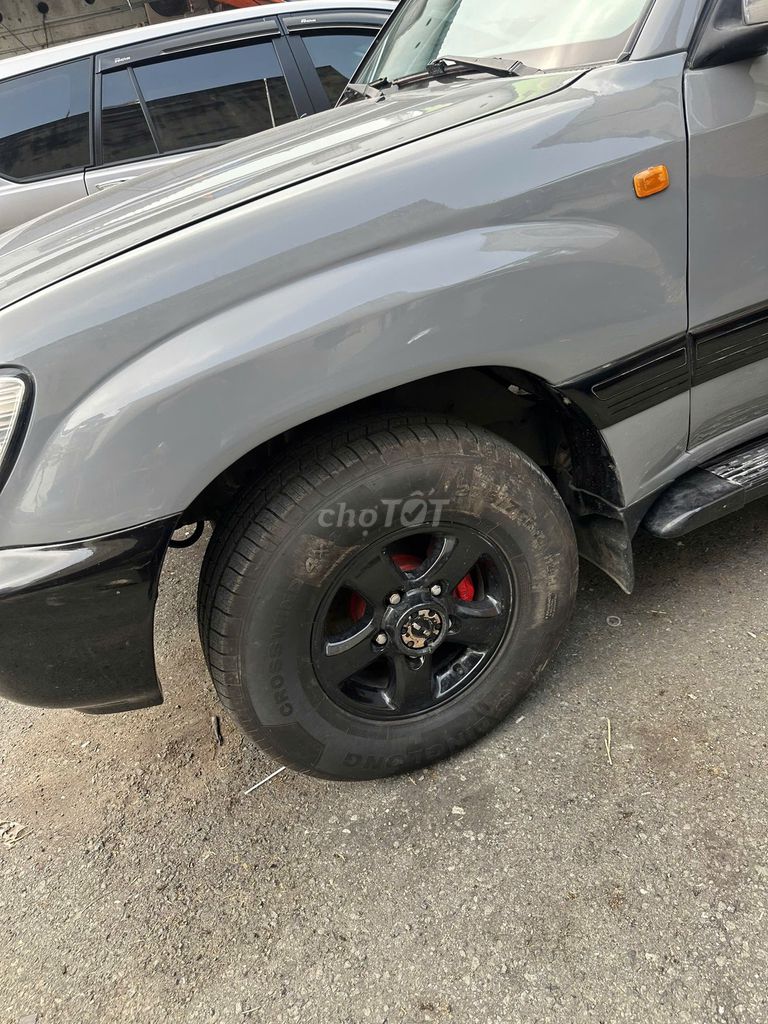 Toyota Land Cruiser 2001 GX 4.5 - 200000 km. Mua bán Ô tô tại Quận Bình Tân Tp Hồ Chí Minh được đăng bởi Nguyễn Văn Minh hình 8