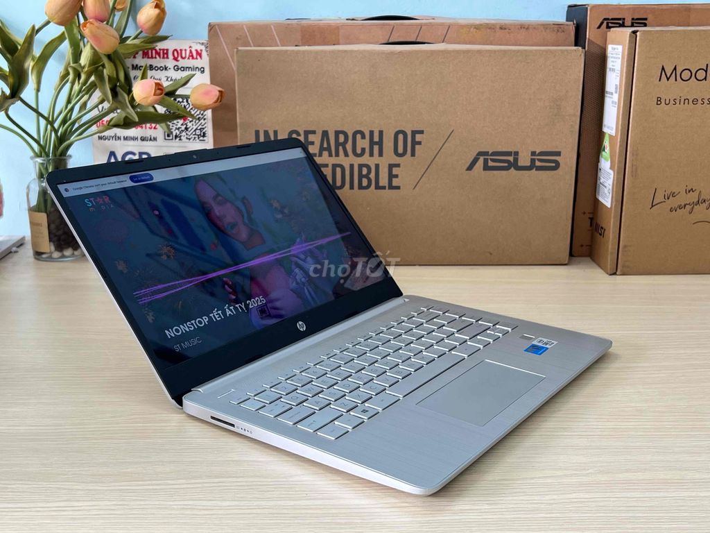 Laptop HP 14s Core i5 1035G1 8G 256G 14inch