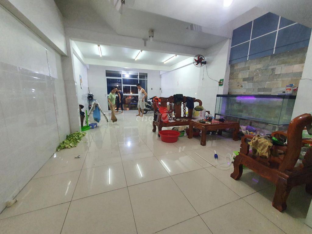 MẶT TIỀN KINH DOANH NGAY CHỢ LINH TRUNG, 4 TẦNG CHỈ 13 TY CÒN TL