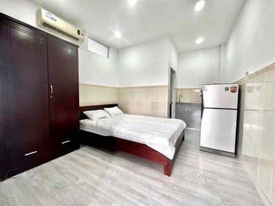 PHÒNG MÁY LẠNH TRỐNG SẴN CHO SINH VIÊN - SPKT - HUB - GTVT - LÀNG ĐH