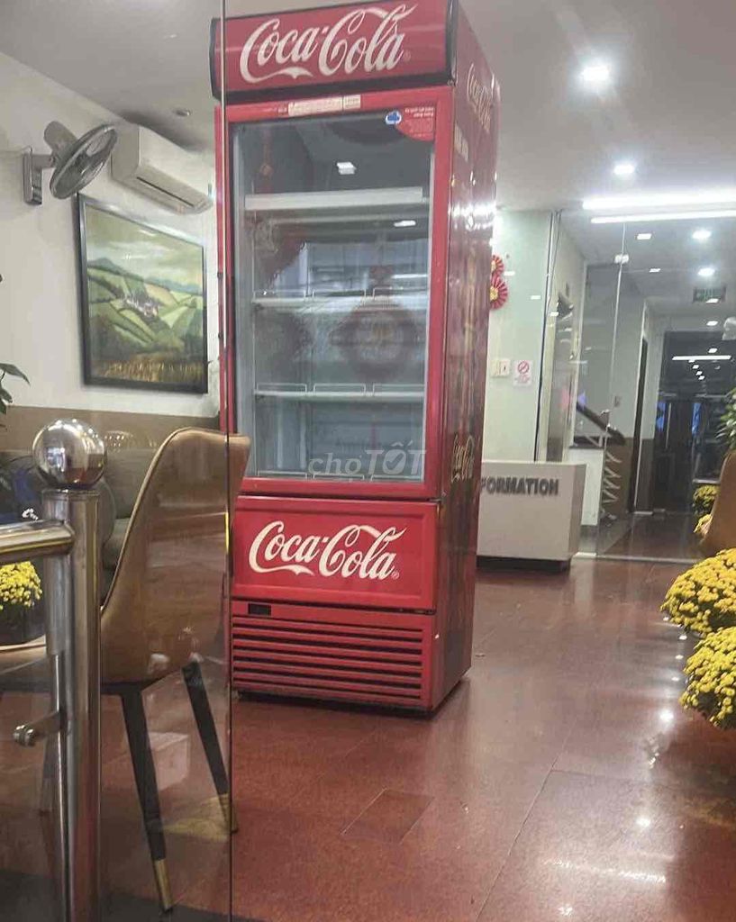 Thanh lý tủ mát Coca Cola 627 lít còn tốt